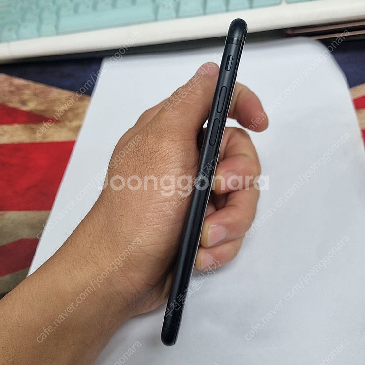 (대량가능) 201823 아이폰7 32 매트블랙 AA급 중고폰 13만 배터리92% 부천 신중동역 레트로 인스타 사진...--4